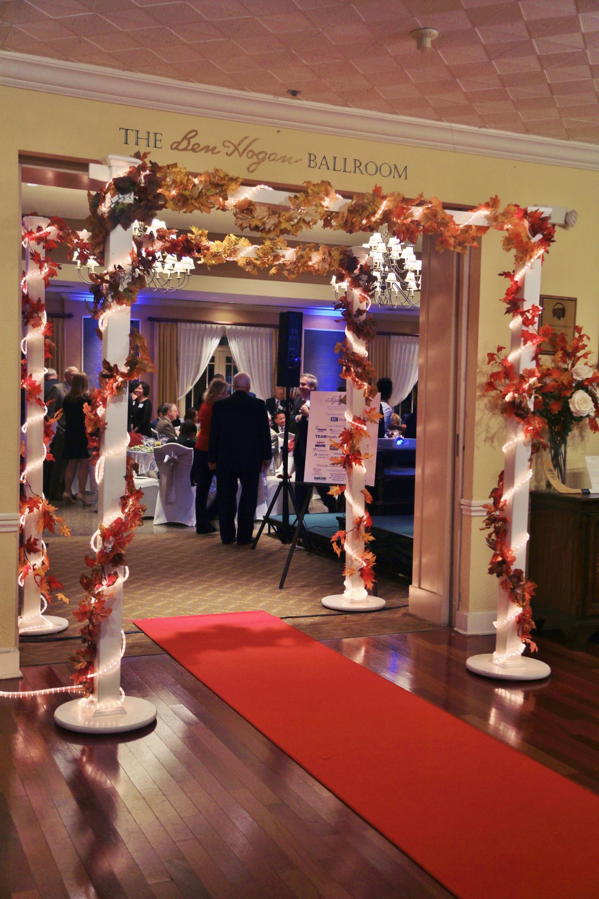 2018-Legacy-Leaders-Gala-049.JPG